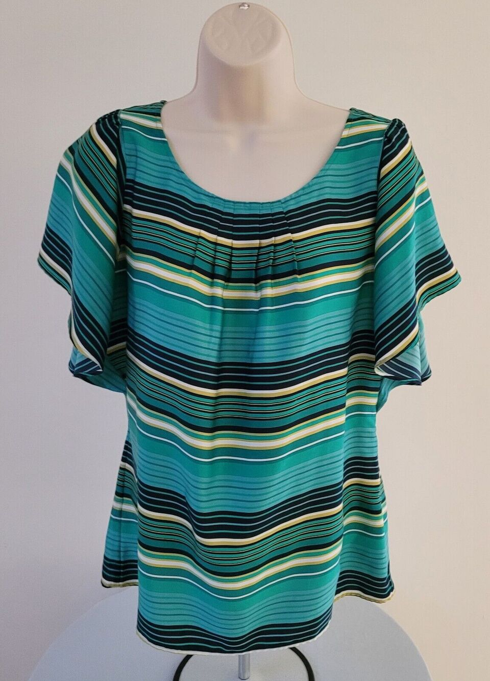 LOFT Womens Green-striped, Short Flutter sleeve, Scoop neck Top/Blouse--Sz S